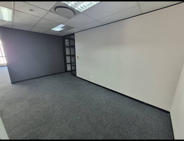 154M² OFFICE TO LET IN RIVONIA